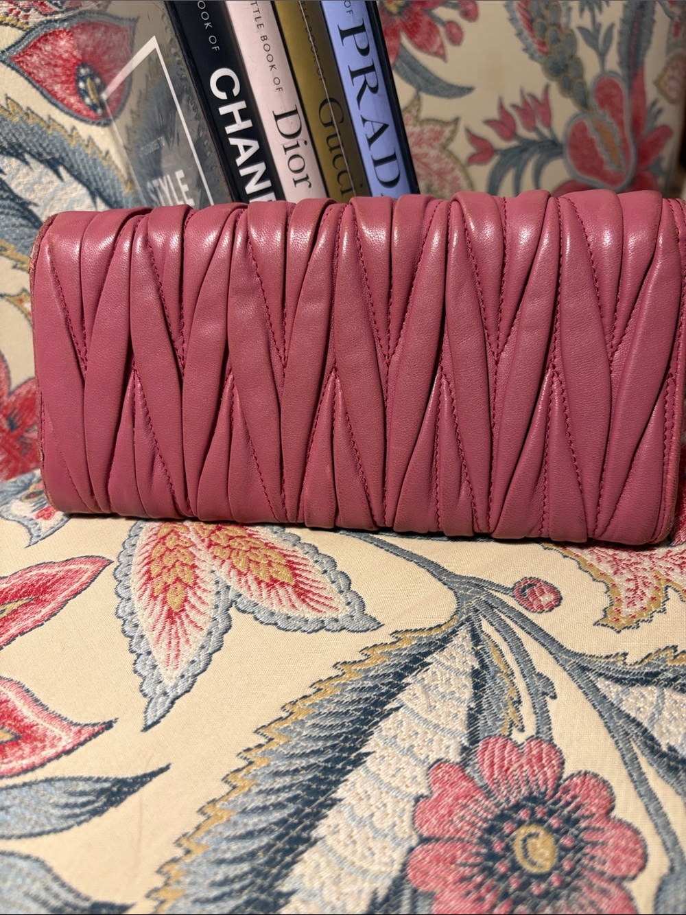 Miu Miu Quilted Leather Long Wallet in Rose Pink with Gold Logo GUC Vintage - Picture 3 of 6